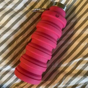 Collapsible Hot Pink Water Bottle